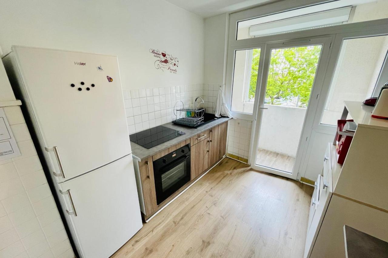 Luminous Apartment With Parking Near The City Center Cenon Extérieur photo